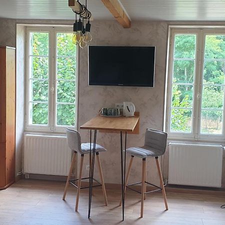 Bed and Breakfast Chez Alexandra Louchats Экстерьер фото