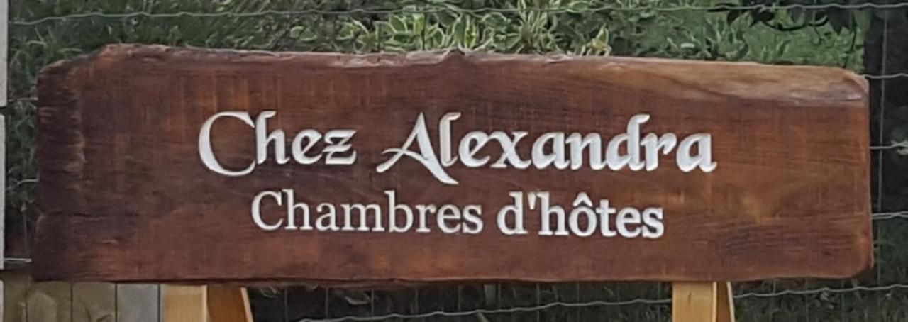 Bed and Breakfast Chez Alexandra Louchats Экстерьер фото