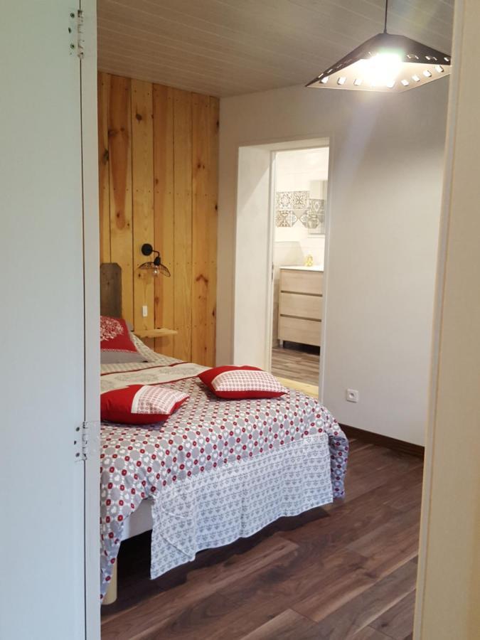 Bed and Breakfast Chez Alexandra Louchats Экстерьер фото
